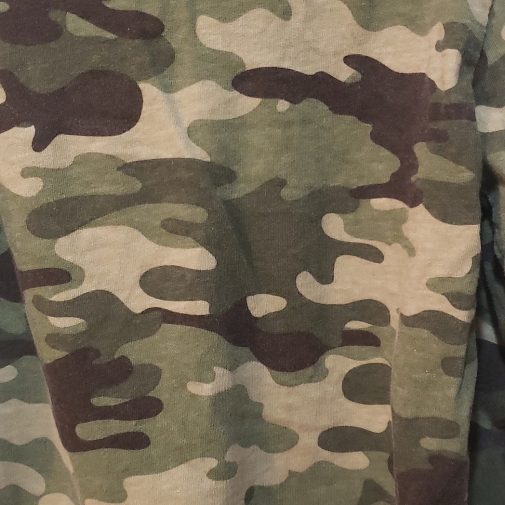 Camo shirt - Picture 5 of 5